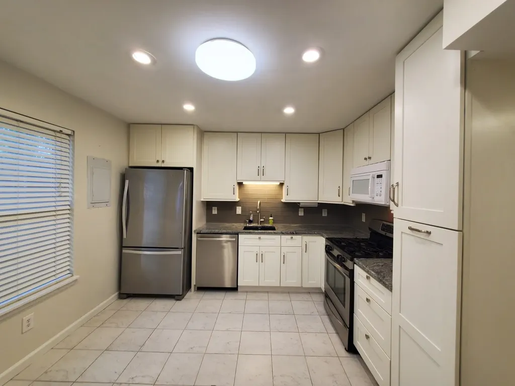250 Sanders Ferry Road Hendersonville TN 37075