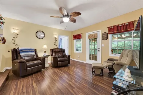 122 Lakeview Road Stewart TN 37175