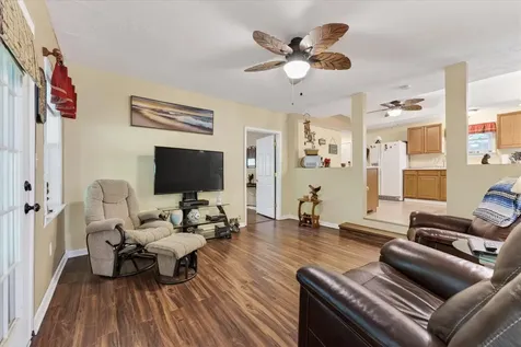 122 Lakeview Road Stewart TN 37175