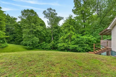 122 Lakeview Road Stewart TN 37175