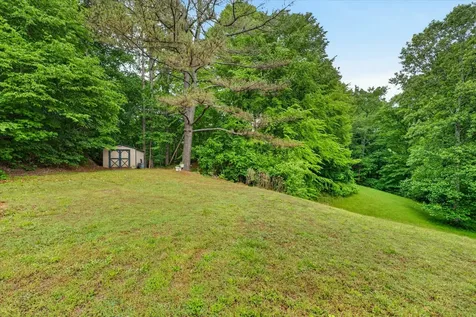 122 Lakeview Road Stewart TN 37175