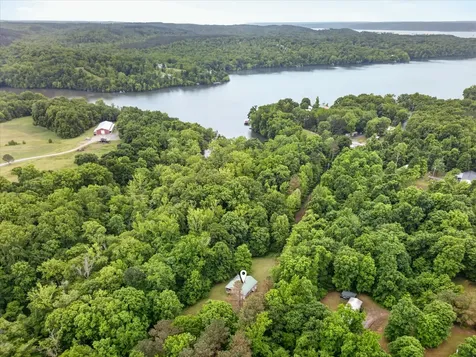122 Lakeview Road Stewart TN 37175