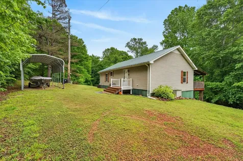 122 Lakeview Road Stewart TN 37175