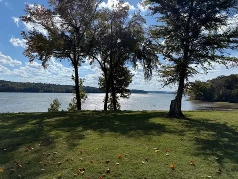 122 Lakeview Road Stewart TN 37175