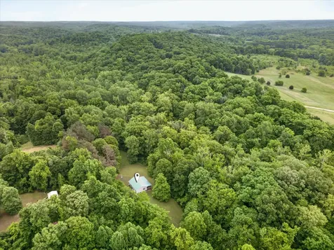 122 Lakeview Road Stewart TN 37175