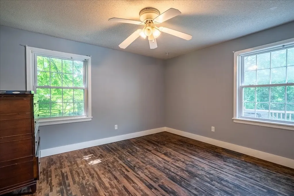 303 N Laurel Circle Columbia TN 38401