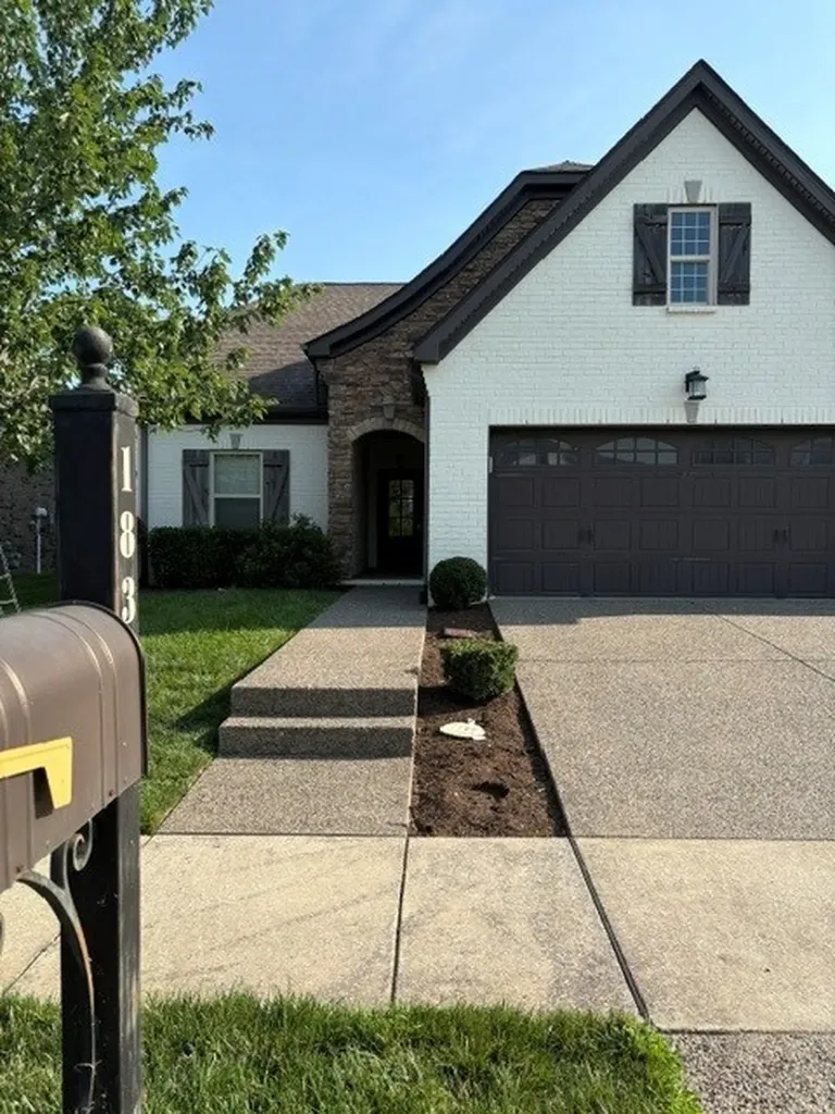 183 Dayflower Drive Hendersonville TN 37075