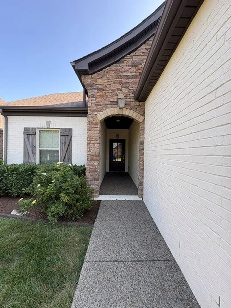 183 Dayflower Drive Hendersonville TN 37075