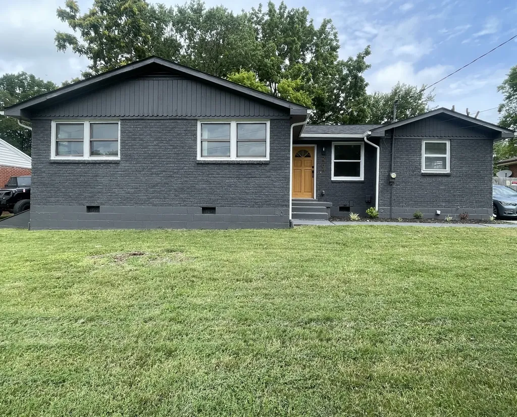 2704 Mckeige Drive Nashville TN 37214