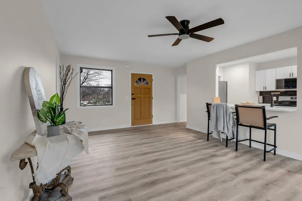 2704 Mckeige Drive Nashville TN 37214