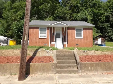 202 E Richland Avenue Waverly TN 37185
