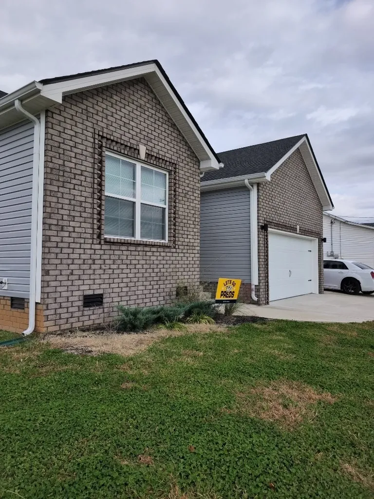 1113 Hand Court Clarksville TN 37042
