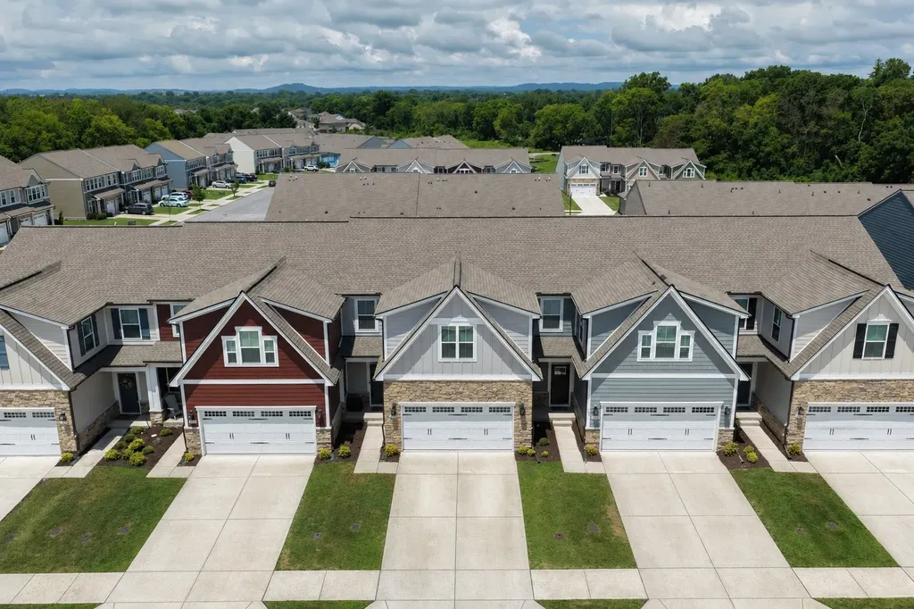207 Pitchfork Way Gallatin TN 37066