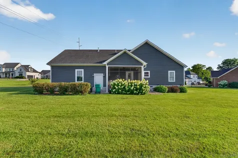102 Cannonball Court Winchester TN 37398
