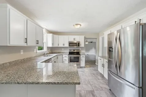 305 Cainridge Drive Clarksville TN 37040