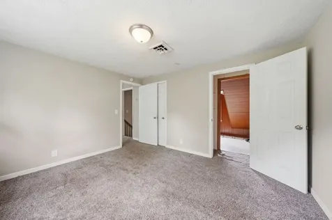 305 Cainridge Drive Clarksville TN 37040