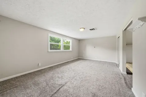 305 Cainridge Drive Clarksville TN 37040