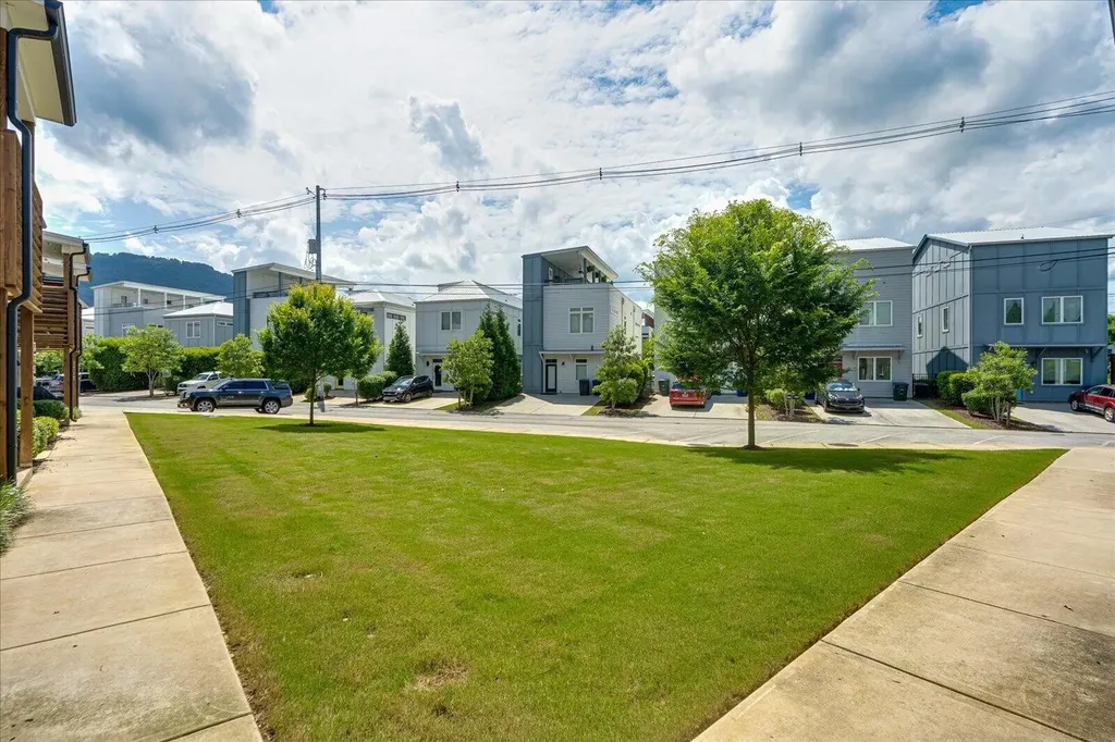 1589 Sinclair Avenue Chattanooga TN 37408