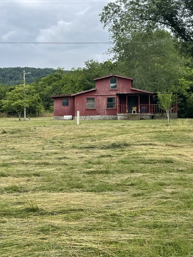 Hartsville TN, 3323 Carter Branch Road
