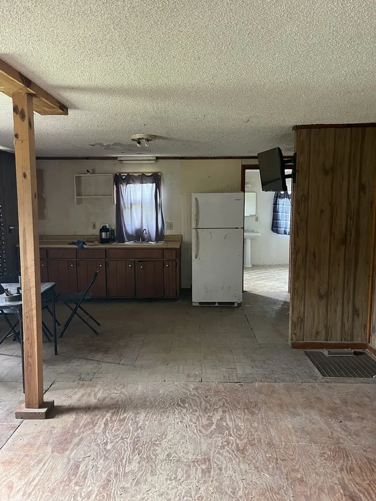 3323 Carter Branch Road Hartsville TN 37074