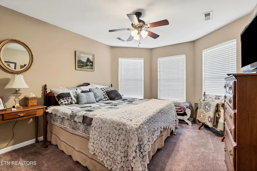 926 Mossy Grove Lane Maryville TN 37801