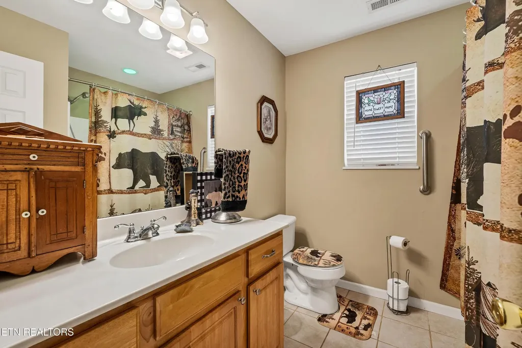 926 Mossy Grove Lane Maryville TN 37801