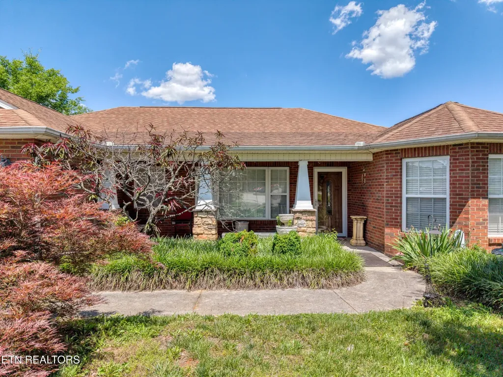 926 Mossy Grove Lane Maryville TN 37801