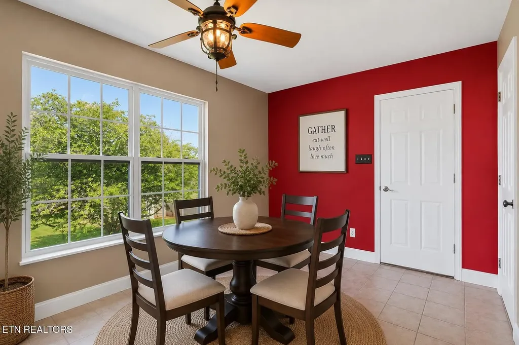1130 Eloise West Road Greenback TN 37742