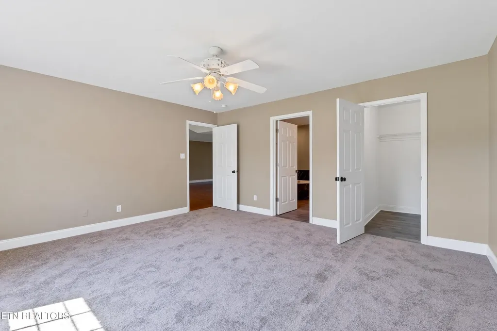 1130 Eloise West Road Greenback TN 37742