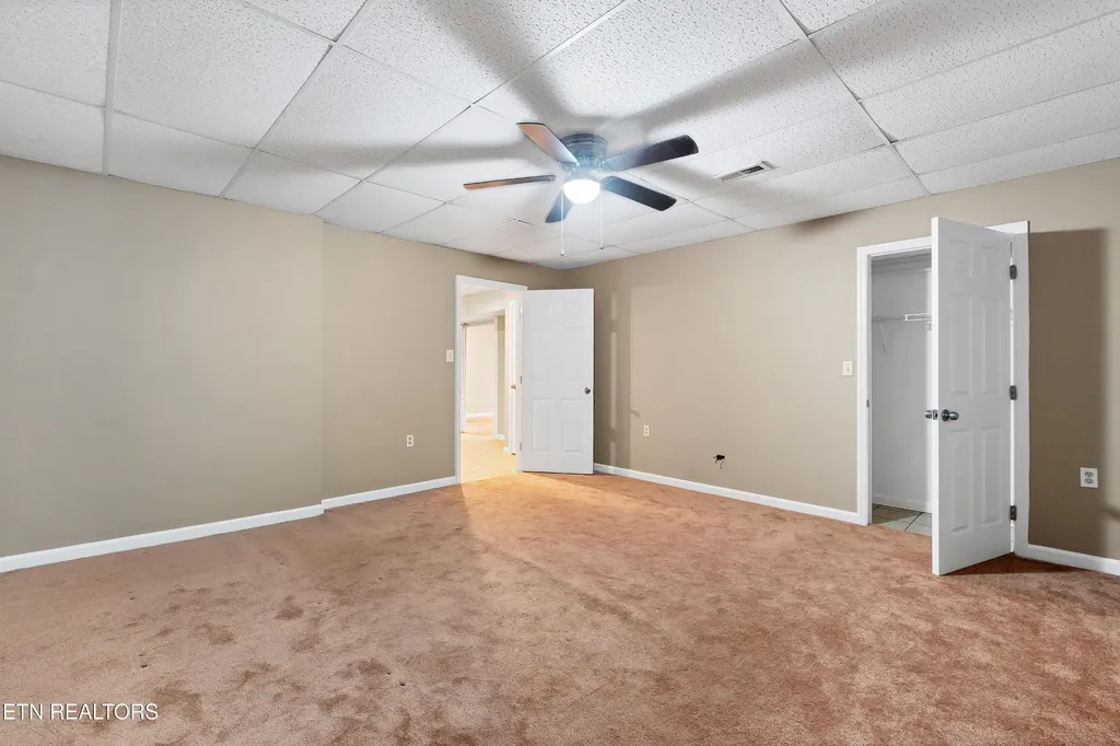 1130 Eloise West Road Greenback TN 37742