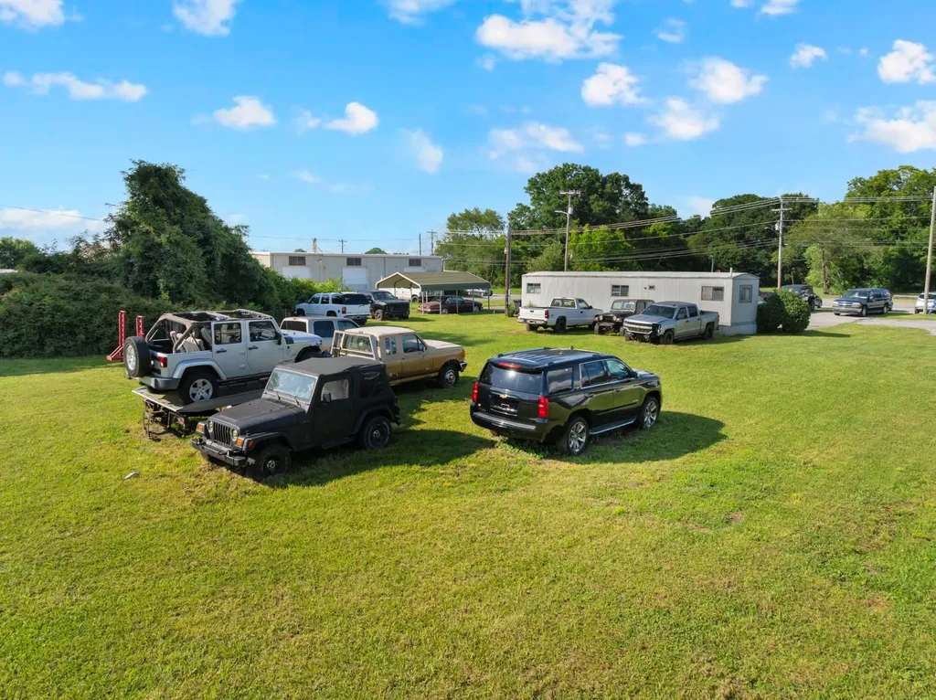 704 S Anderson Street Tullahoma TN 37388