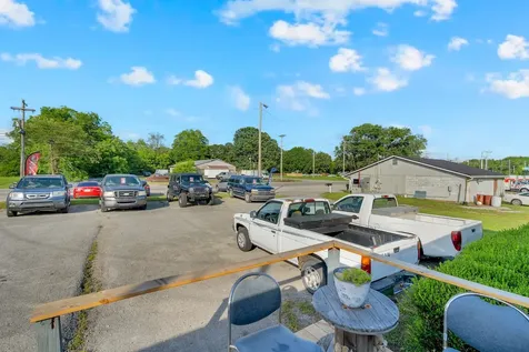 704 S Anderson Street Tullahoma TN 37388