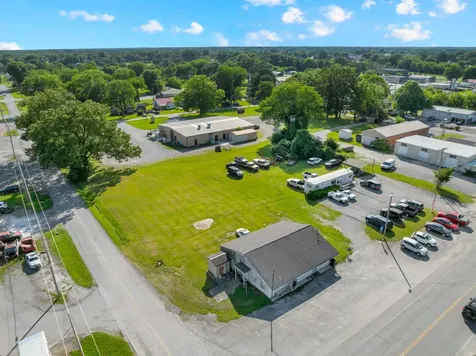 704 S Anderson Street Tullahoma TN 37388
