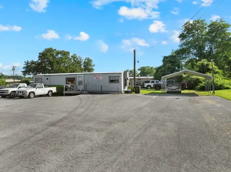 704 S Anderson Street Tullahoma TN 37388