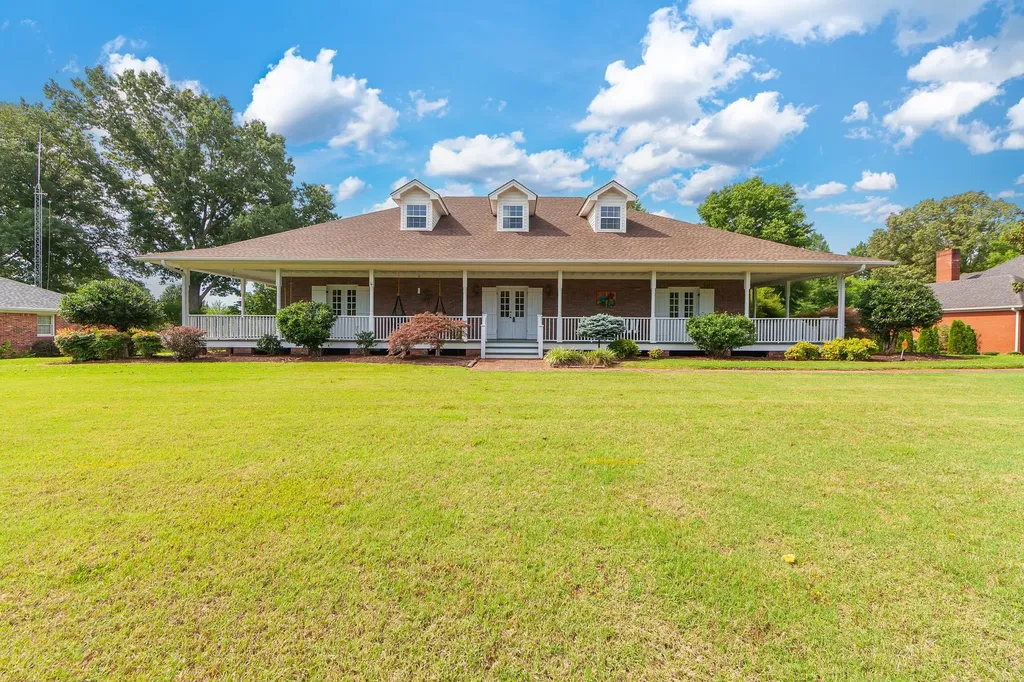 Humboldt TN, 2812 Chere Carol Road