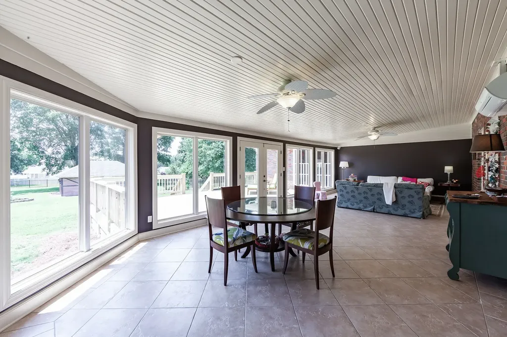 2812 Chere Carol Road Humboldt TN 38343