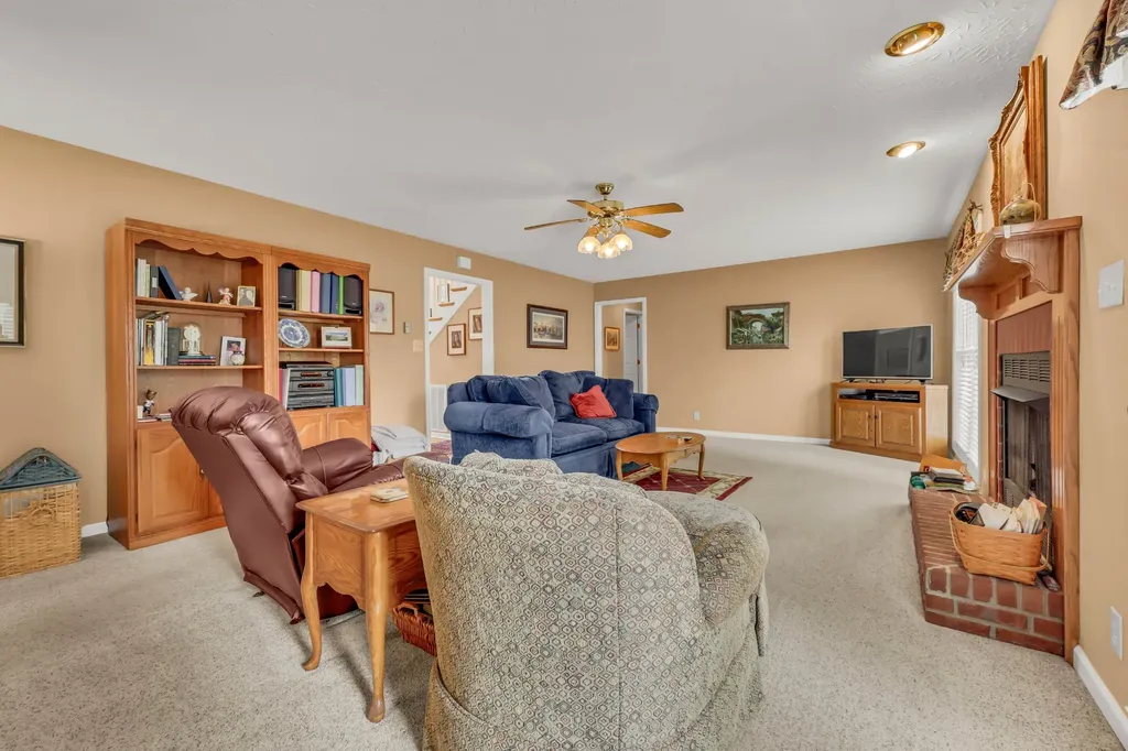 3191 Quincy Lane Clarksville TN 37043