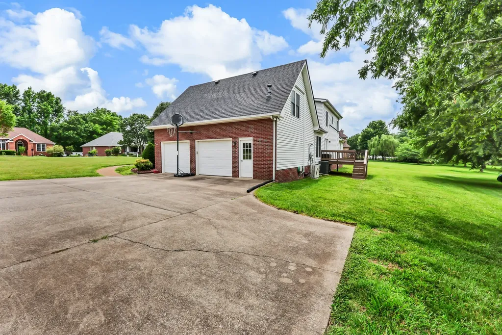 3191 Quincy Lane Clarksville TN 37043