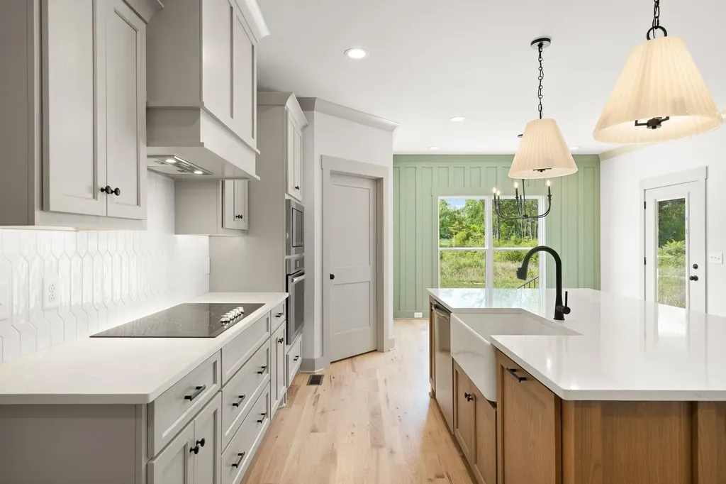 1807 Rhonda Drive Christiana TN 37037