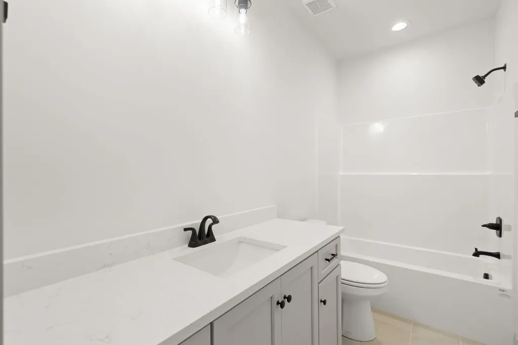 1807 Rhonda Drive Christiana TN 37037