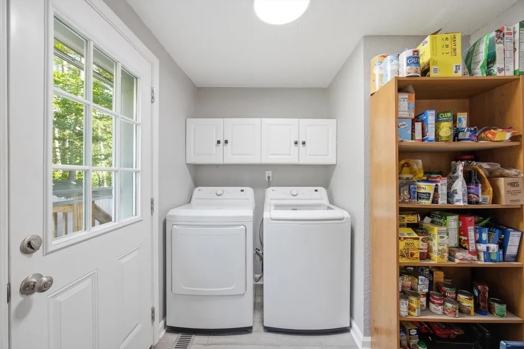 1713 Santa Barbara Circle Soddy Daisy TN 37379