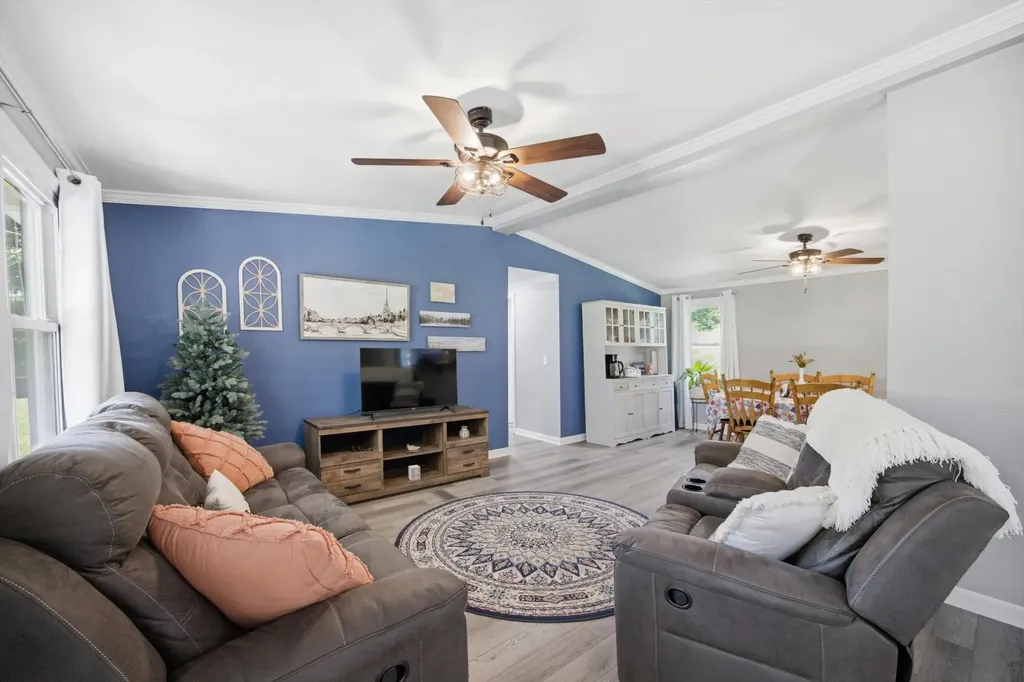 1713 Santa Barbara Circle Soddy Daisy TN 37379
