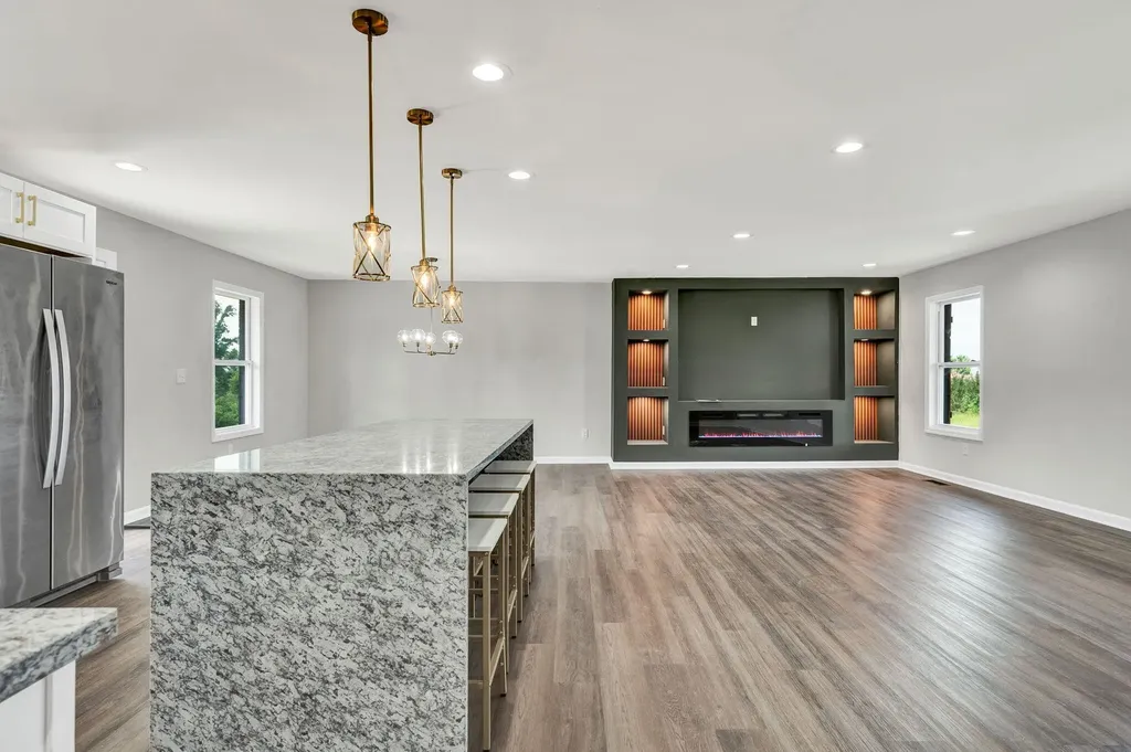 8164 Holly Crest Drive Chattanooga TN 37421