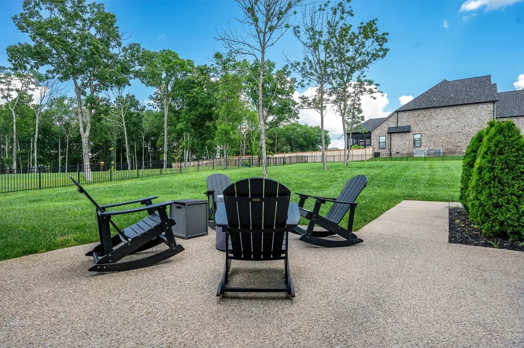 887 Harrisburg Lane Mount Juliet TN 37122
