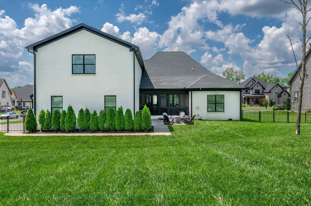 887 Harrisburg Lane Mount Juliet TN 37122