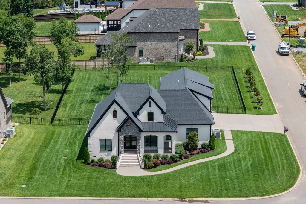 887 Harrisburg Lane Mount Juliet TN 37122