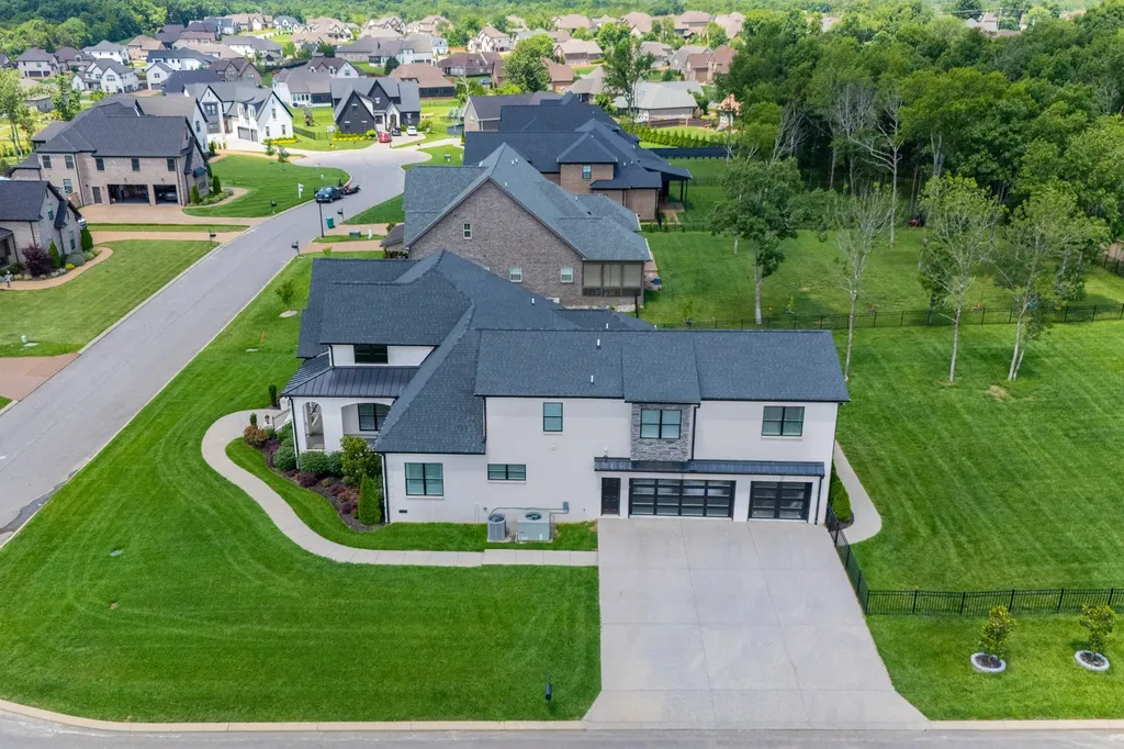 887 Harrisburg Lane Mount Juliet TN 37122