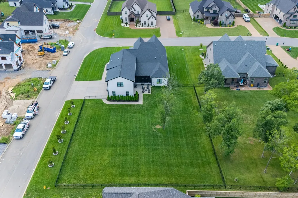 887 Harrisburg Lane Mount Juliet TN 37122