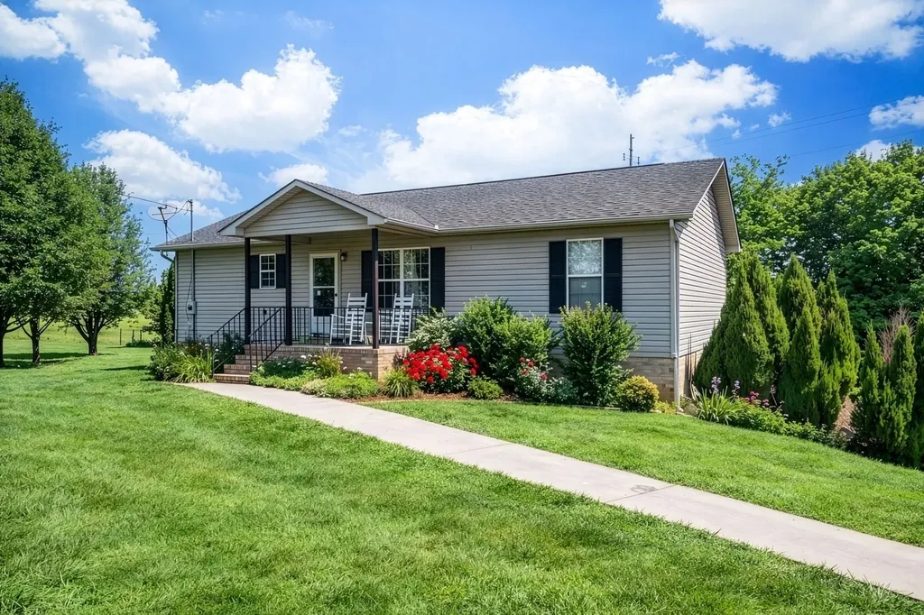 Winchester TN, 400 Cessna Circle
