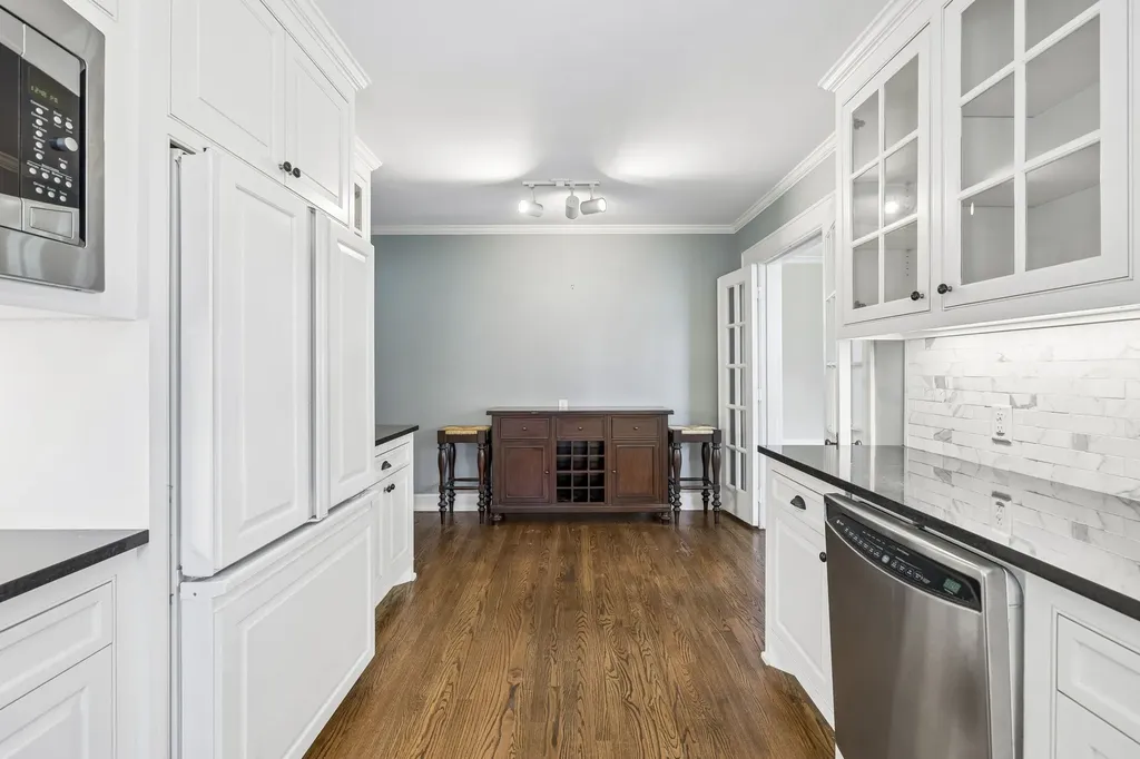 1910 Sweetbriar Avenue Nashville TN 37212